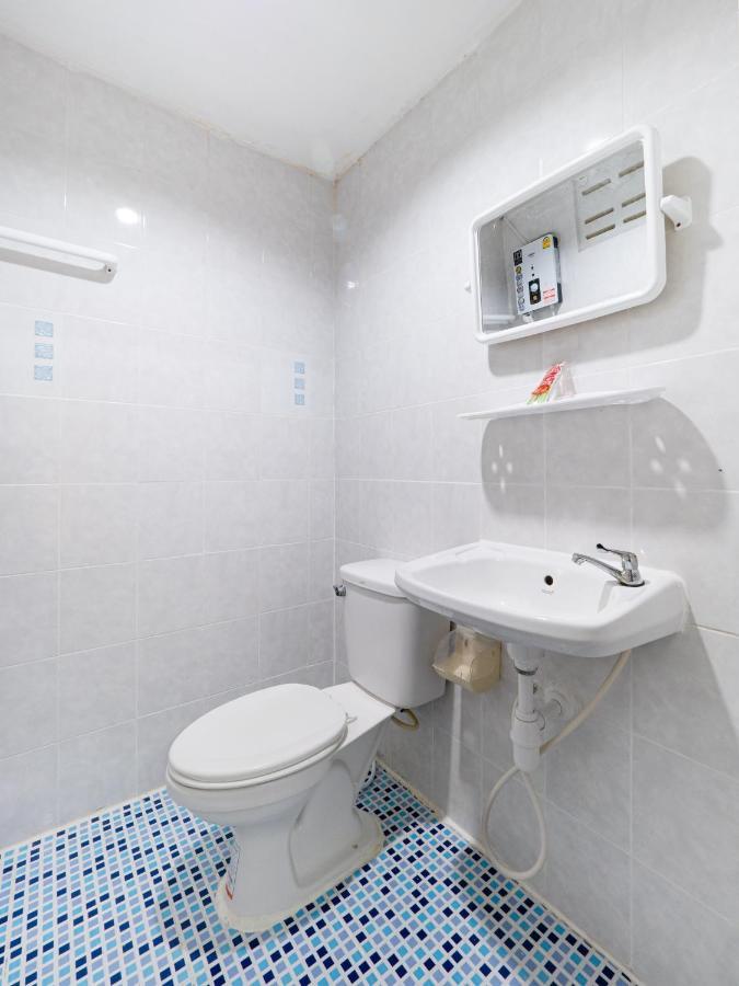 Ban Rong Khoei Si Fah At Bangsaen Hotel מראה חיצוני תמונה