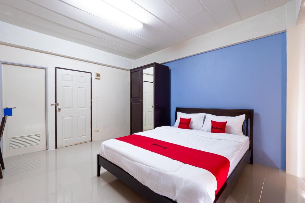 Ban Rong Khoei Si Fah At Bangsaen Hotel מראה חיצוני תמונה