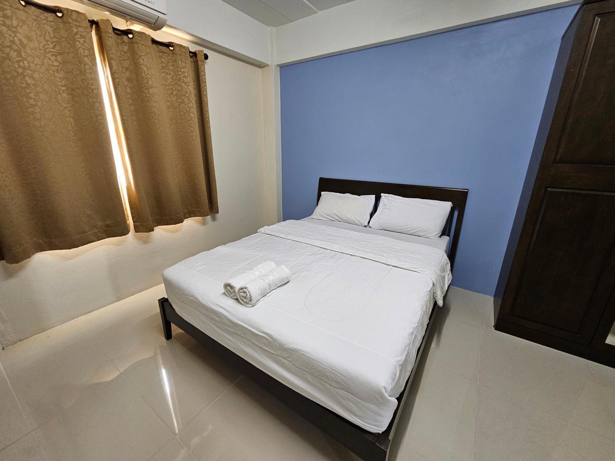 Ban Rong Khoei Si Fah At Bangsaen Hotel מראה חיצוני תמונה