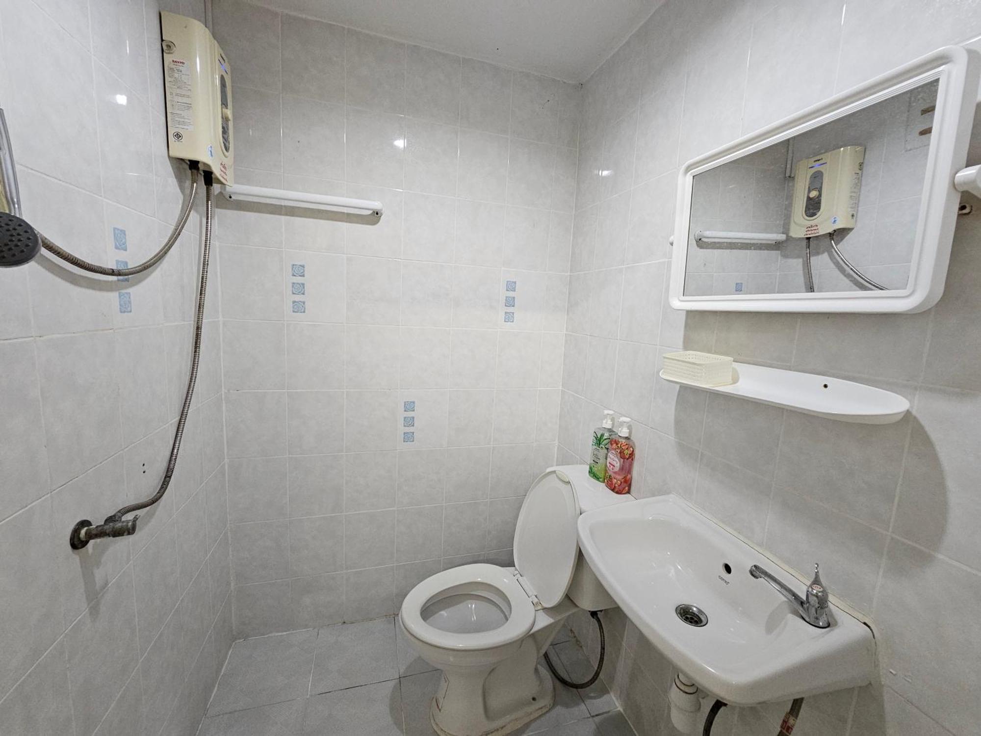 Ban Rong Khoei Si Fah At Bangsaen Hotel מראה חיצוני תמונה